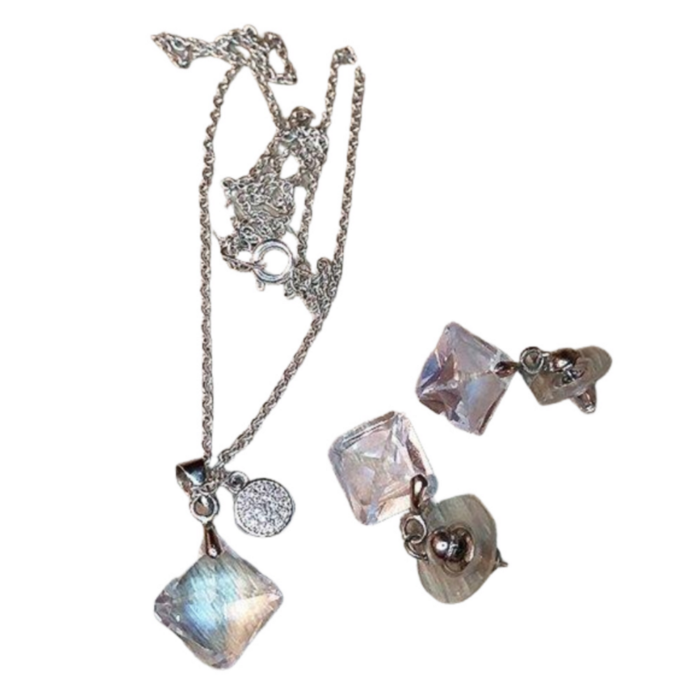 Sparkling Crystal Silver Tone Earrings And Necklace Set Elagant Glam Dainty